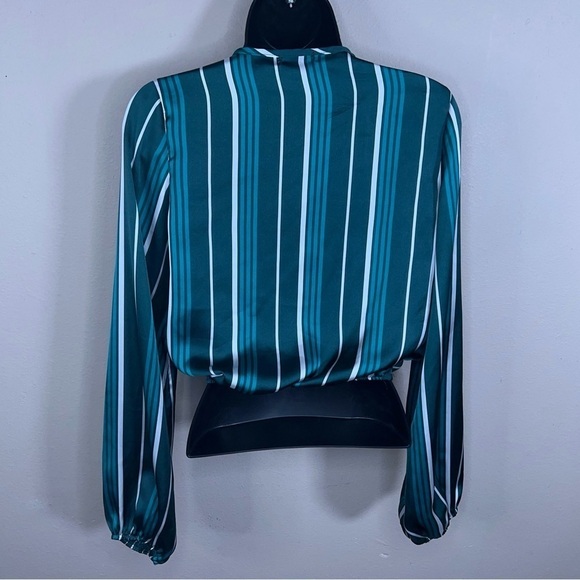 XS RUE21 GREEN STRIPED SATIN BLOUSE LONG SLEEVE GLAM SOFT - Picture 6 of 11